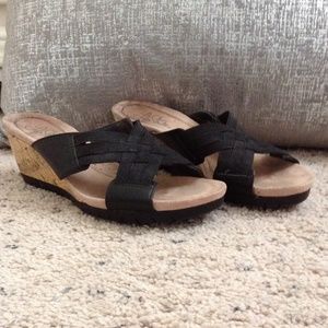 Life Stride Wedge Sandal - Size 7M